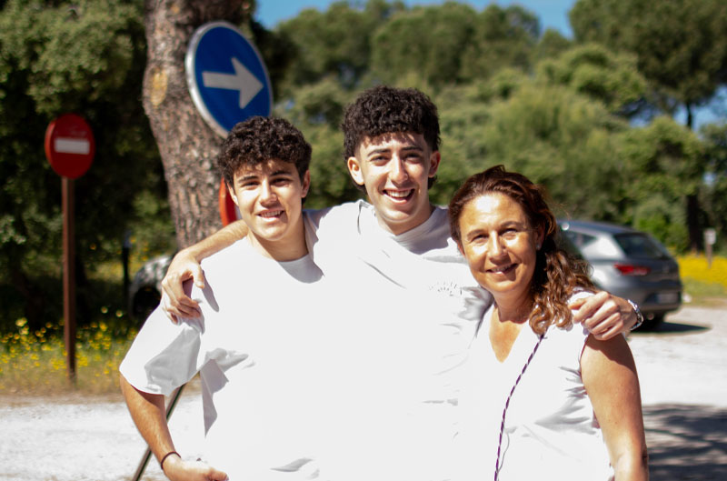 Parte del equipo de Equipo de recepcin  en la Fiesta del Colegio 2025 de la Fundacin Gil Gayarre