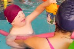24 alumnos de nuestro colegio mejoran su desarrollo f�sico y emocional gracias a la terapia acu�tica
