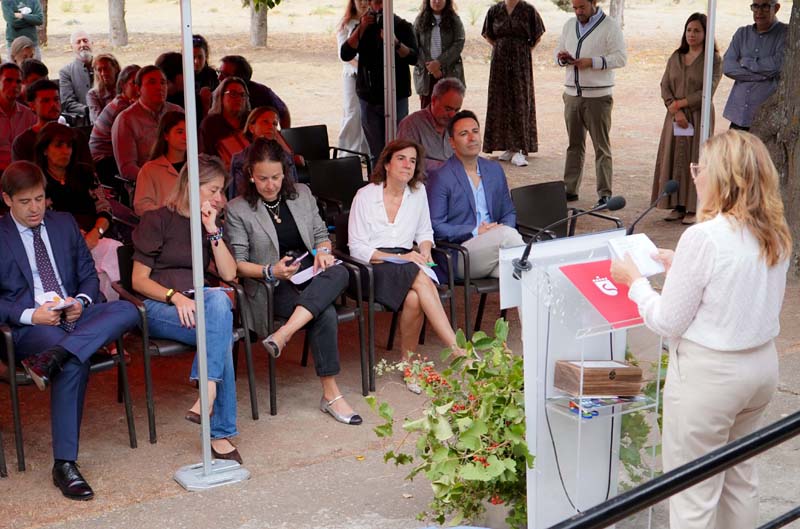 Celebramos la inauguraci�n de TEAcompa�amos, un nuevo Centro de D�a especializado para personas adultas con autismo